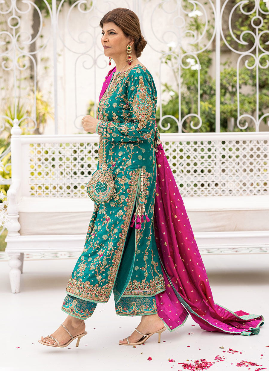 FARAH TALIB AZIZ- Avisa Emerald