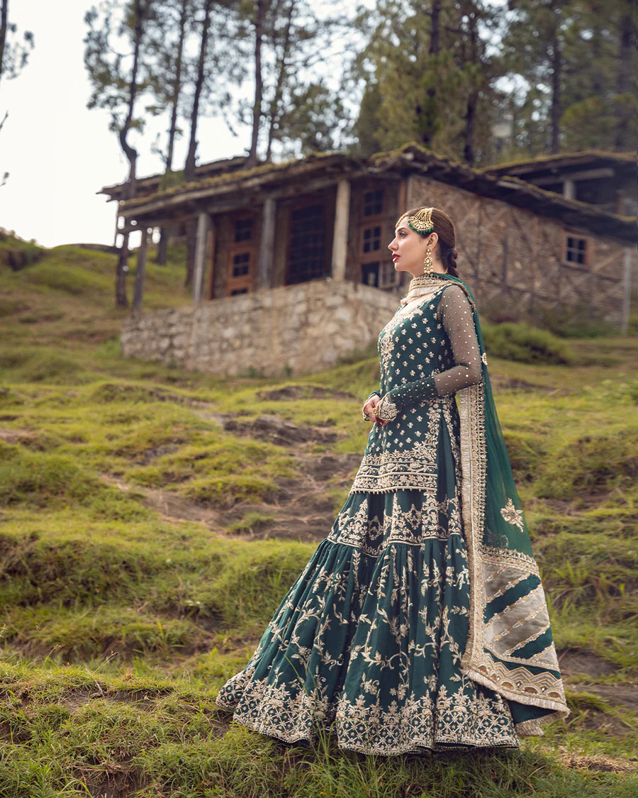 FAIZA SAQLAIN-Dhurkhanai