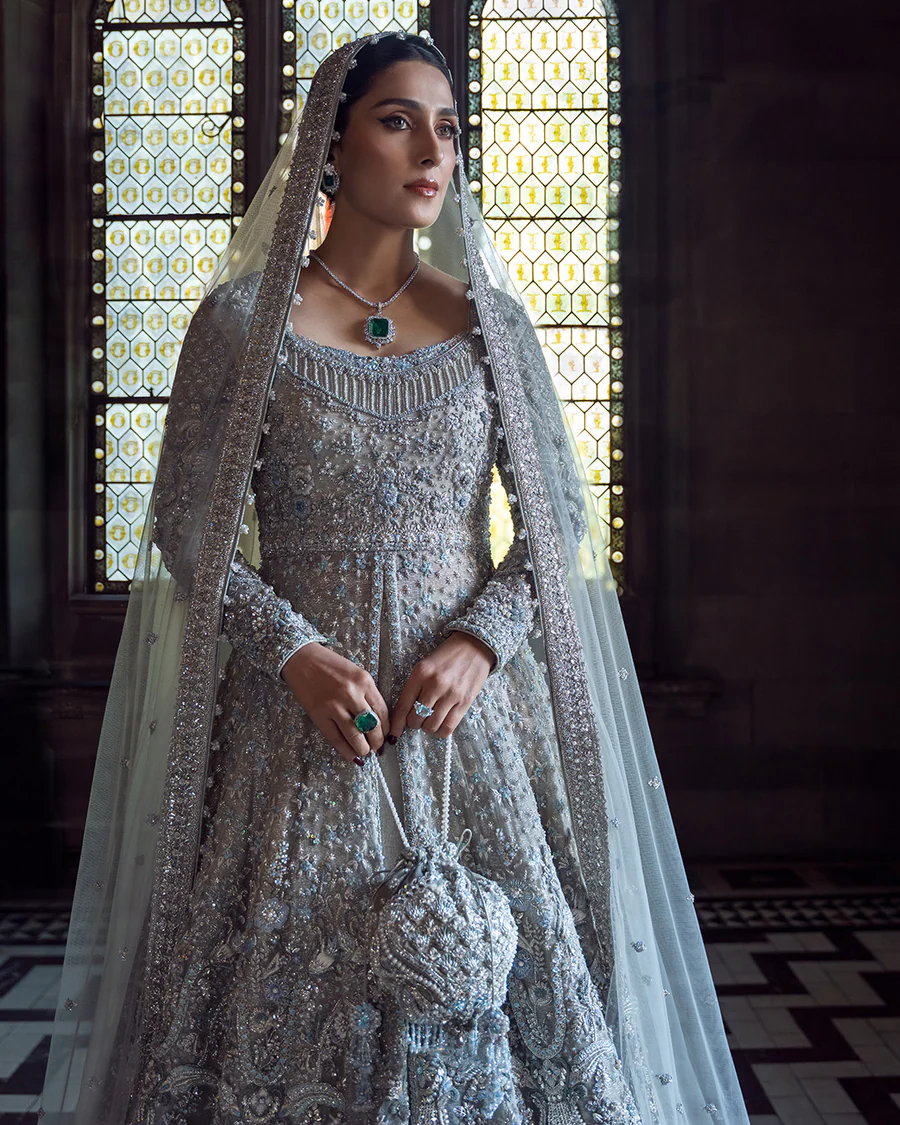 FAIZA SAQLAIN - Ayana