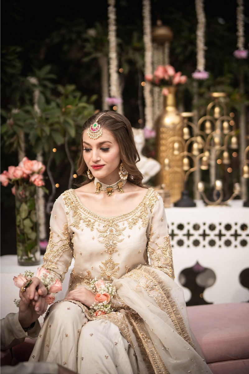 MAHA WAJAHAT - Zohra