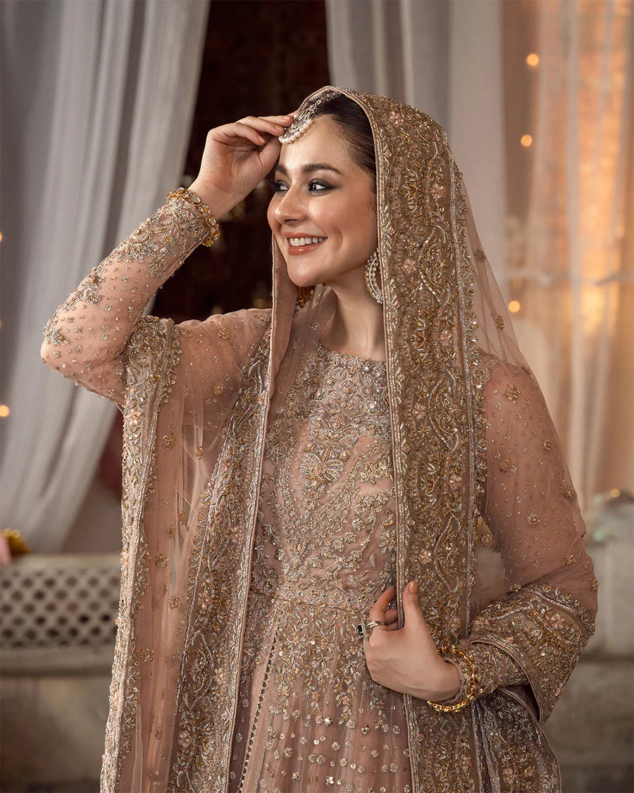 FAIZA SAQLAIN - Mahra