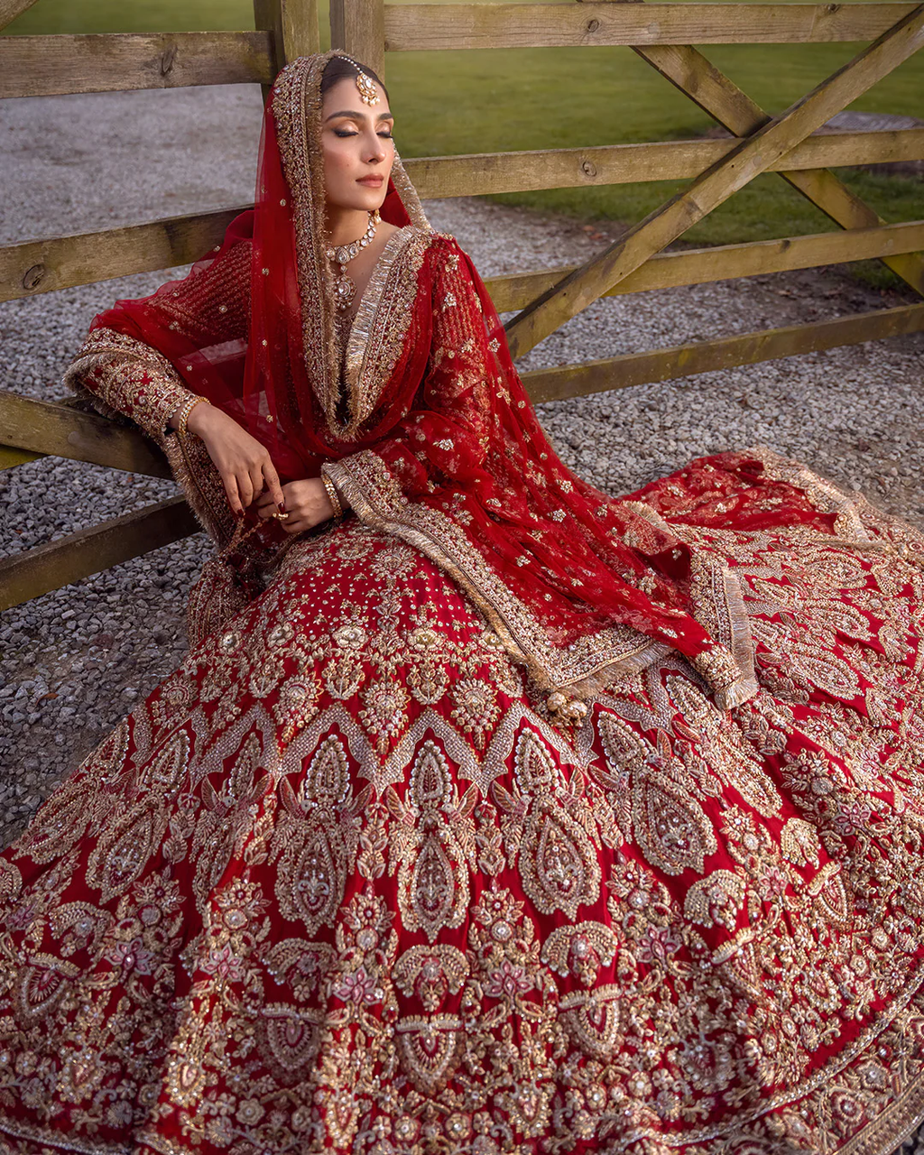Faiza Saqlain – Raeni
