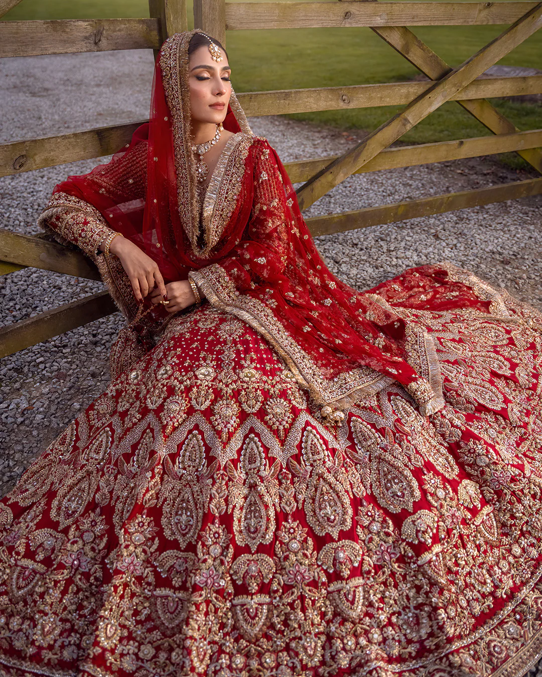 Faiza Saqlain – Raeni
