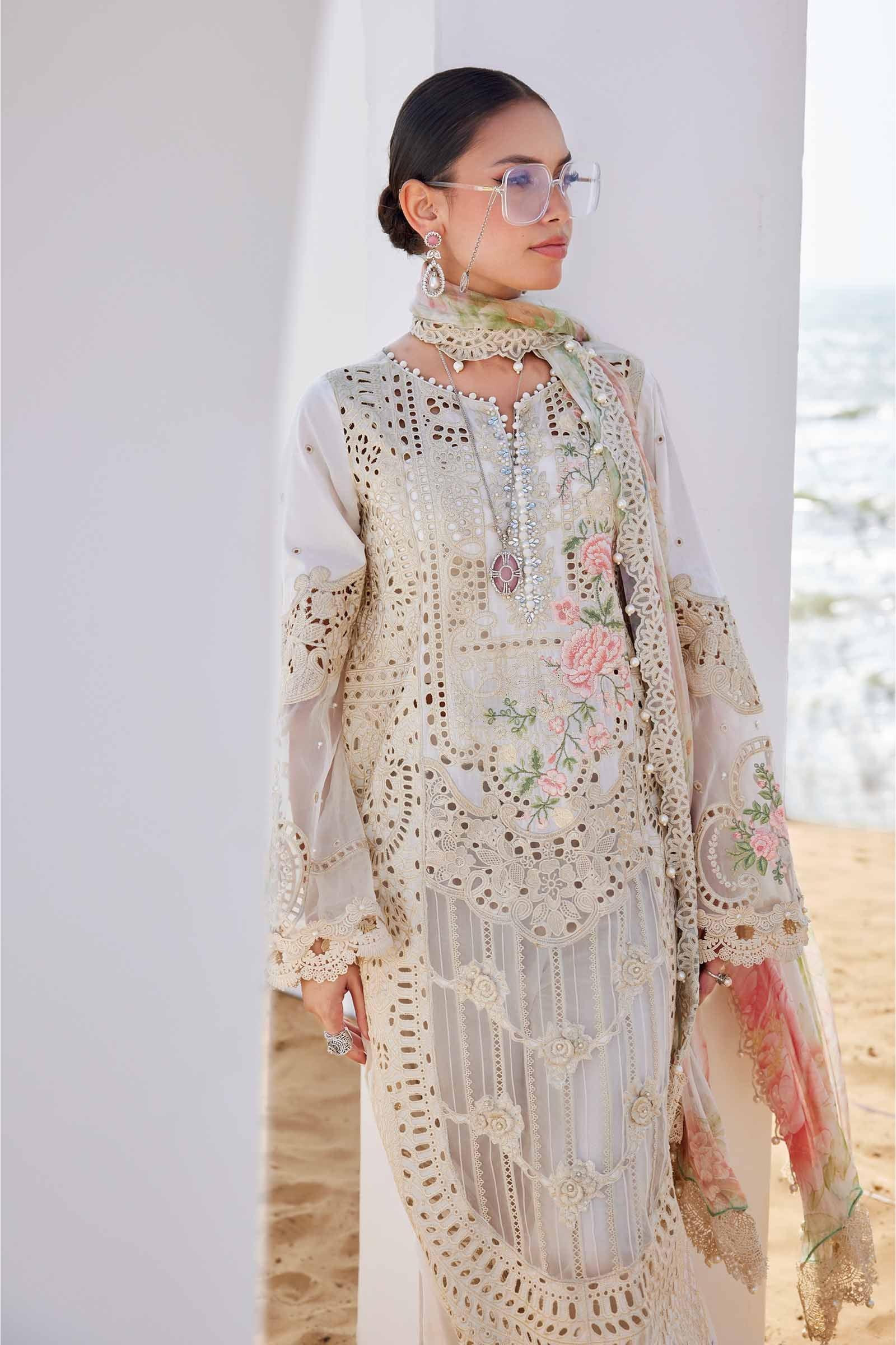 Maria B - 3 Piece Embroidered Lawn Suit